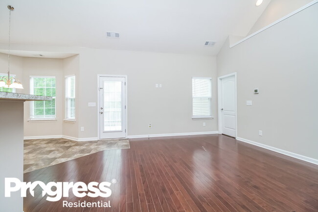 Building Photo - 3841 Swan Ridge Dr