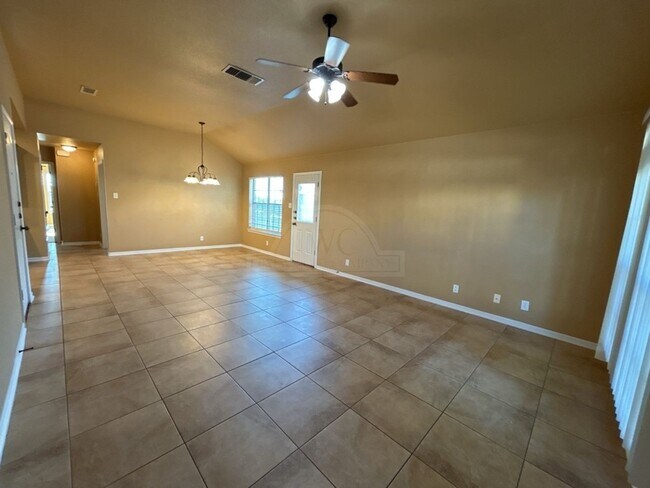 Building Photo - 5508 Aquarius Dr