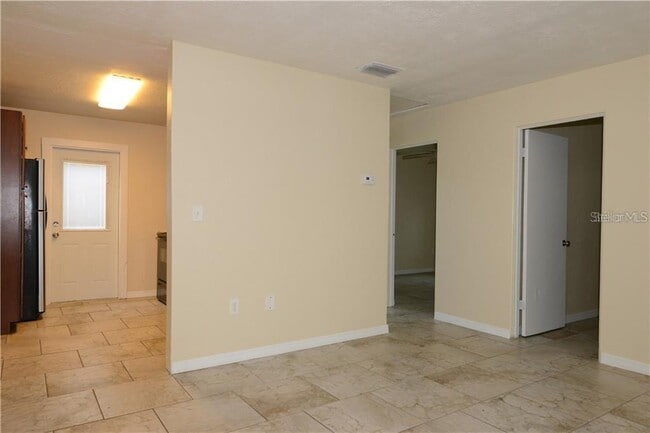 Building Photo - 5860 64th Terrace N
