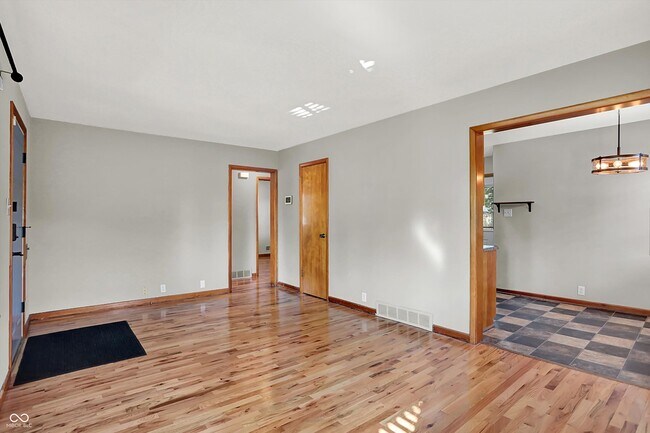 Foto del edificio - 1213 N Lesley Ave