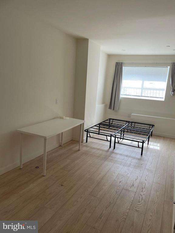 Foto del edificio - 3627 Spring Garden St