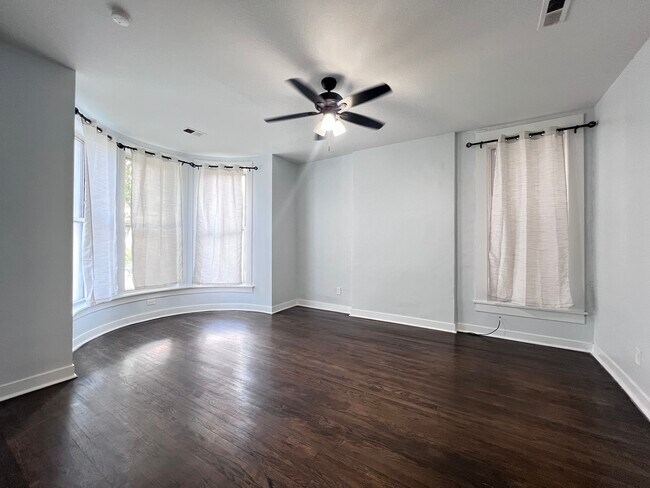 Foto del edificio - 7026 S Wentworth Ave