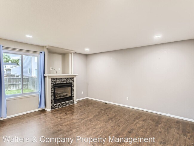 Building Photo - 3 br, 2.5 bath House - 4632 Cornish Way