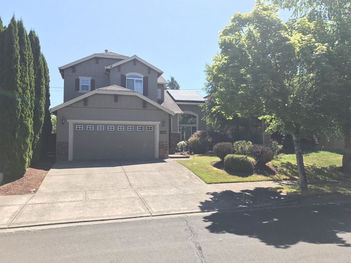 2300 NE 14th Pl, Hillsboro, OR 97124 House Rental in Hillsboro, OR