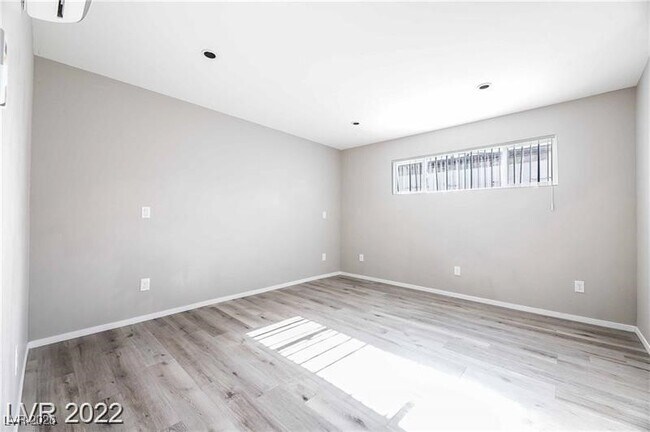 Foto del edificio - 2201 Fairfield Ave