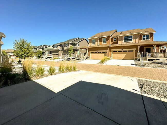 Foto del edificio - 9049 Bondcliff Ln