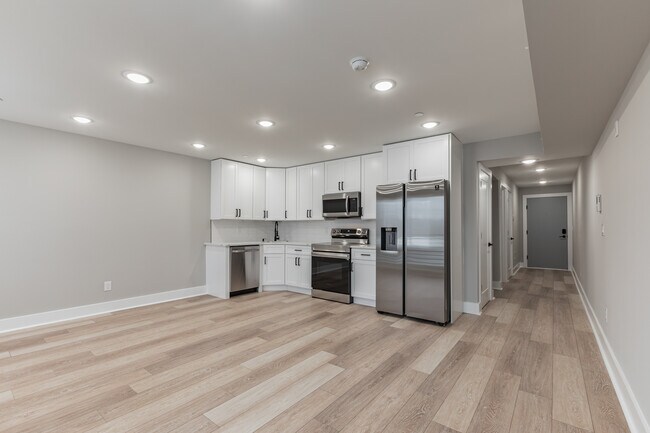 Building Photo - 1720 N 22nd St