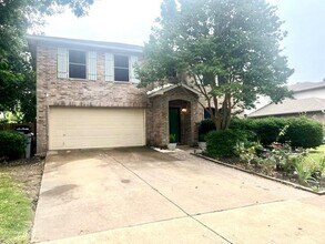 Building Photo - 1807 Spinnaker Way