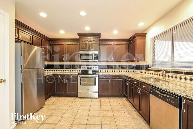 Foto del edificio - 15886 West Statler Street