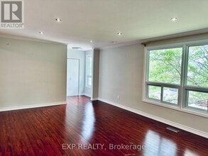 Building Photo - 1374 Charles Dr