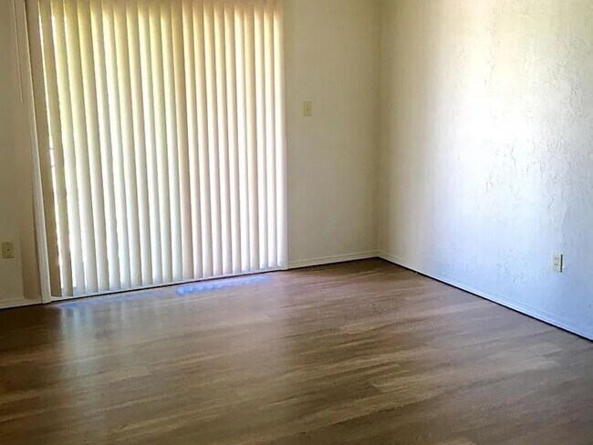 Foto del edificio - 3 Bed 2 Bath Rent House Eastside