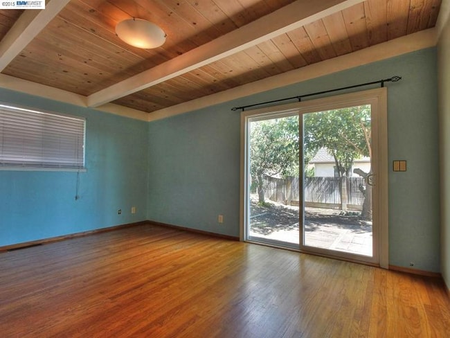 Building Photo - 3721 San Michele Dr