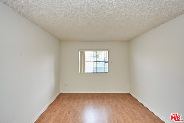 Foto del edificio - 400 S Lafayette Park Pl