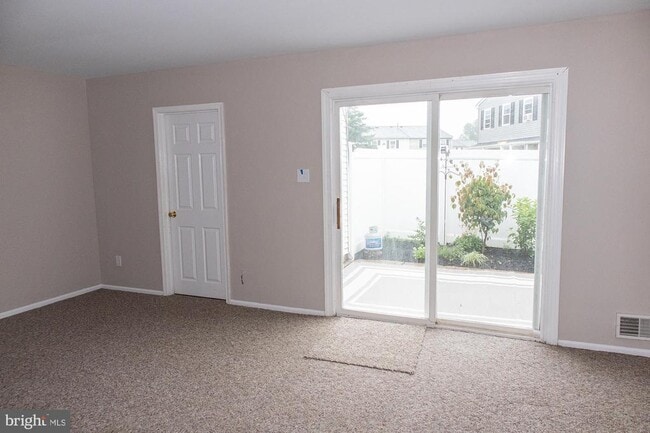 Building Photo - 54 Reliance Ct