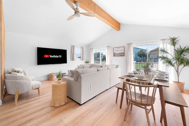 Building Photo - 108 Zamora St