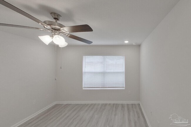 Building Photo - 148 Swallowtail Ln
