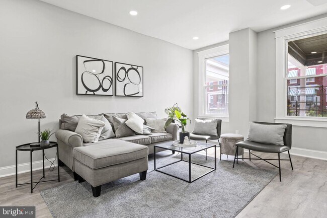 Foto del edificio - 515 Lyndhurst St