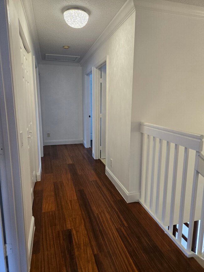Foto del edificio - 3626 Newport Ave
