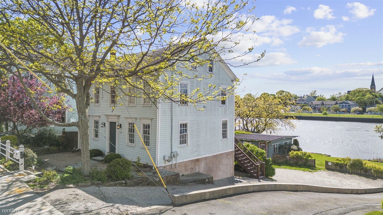 Primary Photo - 3 br, 2 bath House - 624 Quinnipiac Avenue...