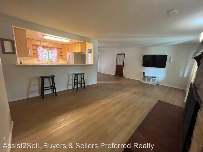 Building Photo - 3 br, 2 bath House - 2307 Willow