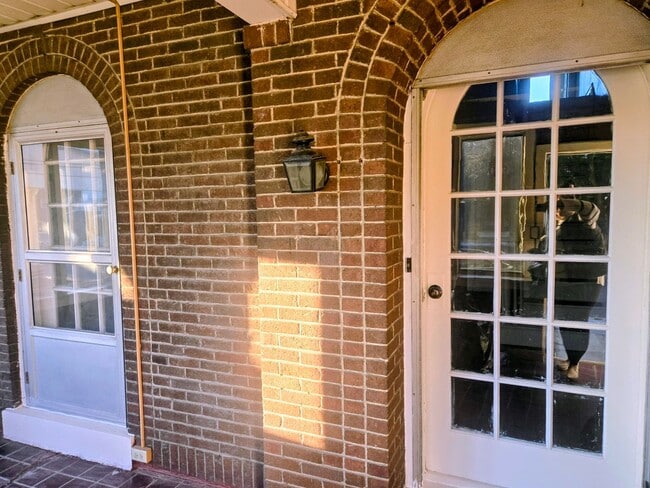 Foto del edificio - 1732 W Broad St