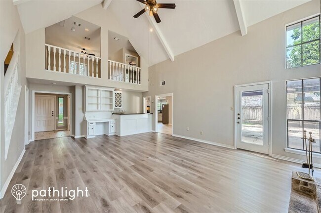 Building Photo - 12118 Rocky Lake Drive, Houston, TX, 77070