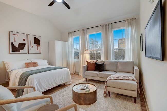 Flats On East Gay | Studio - Flats on East Gay