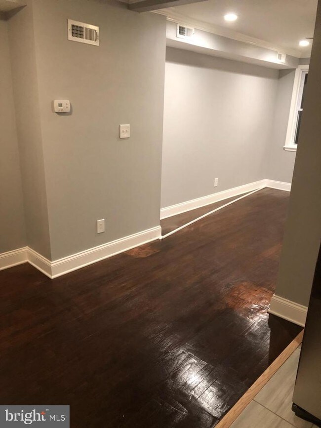 Foto del edificio - 2720 Plainfield Rd