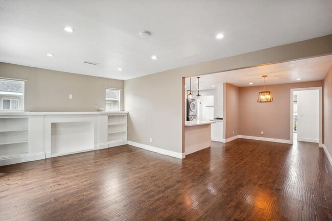 Foto del edificio - 1133 W 78th St