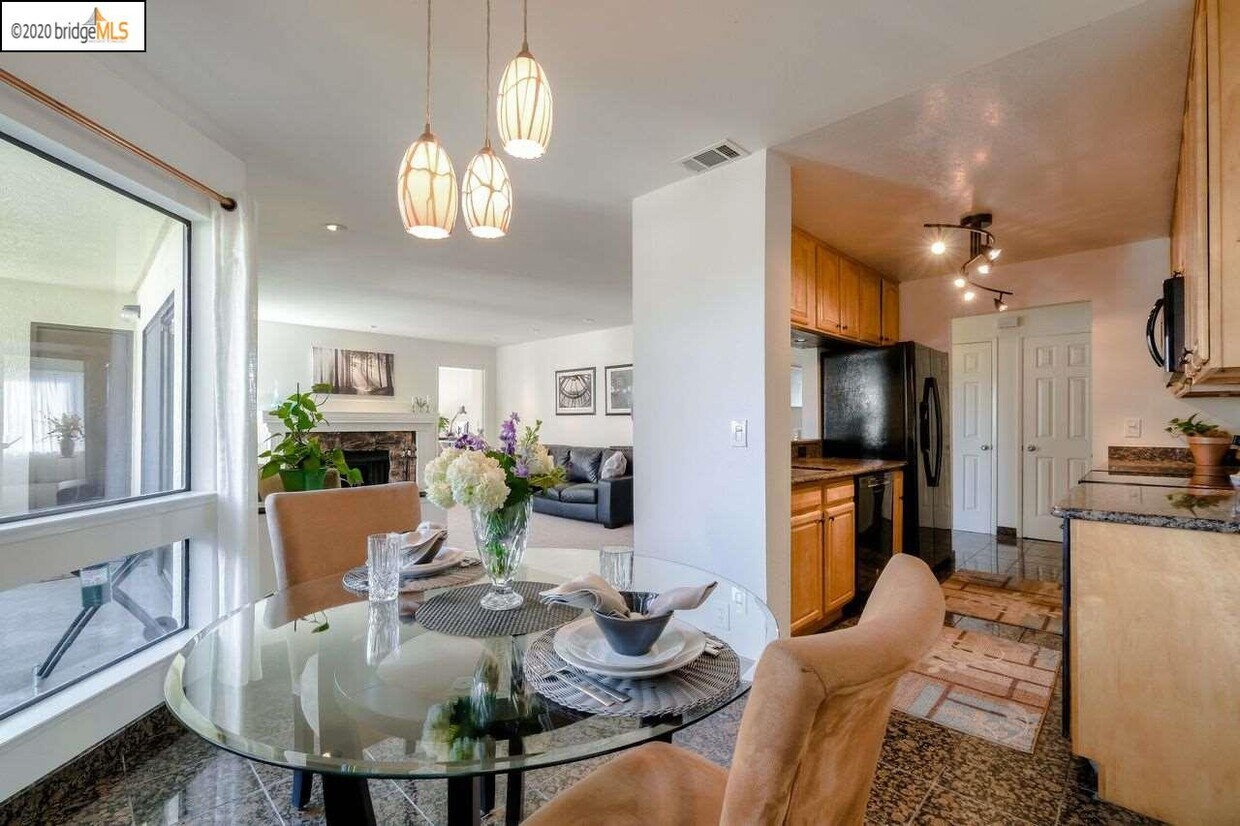 21228 Gary Dr Unit 314, Hayward, CA 94546 Condo for Rent in Hayward