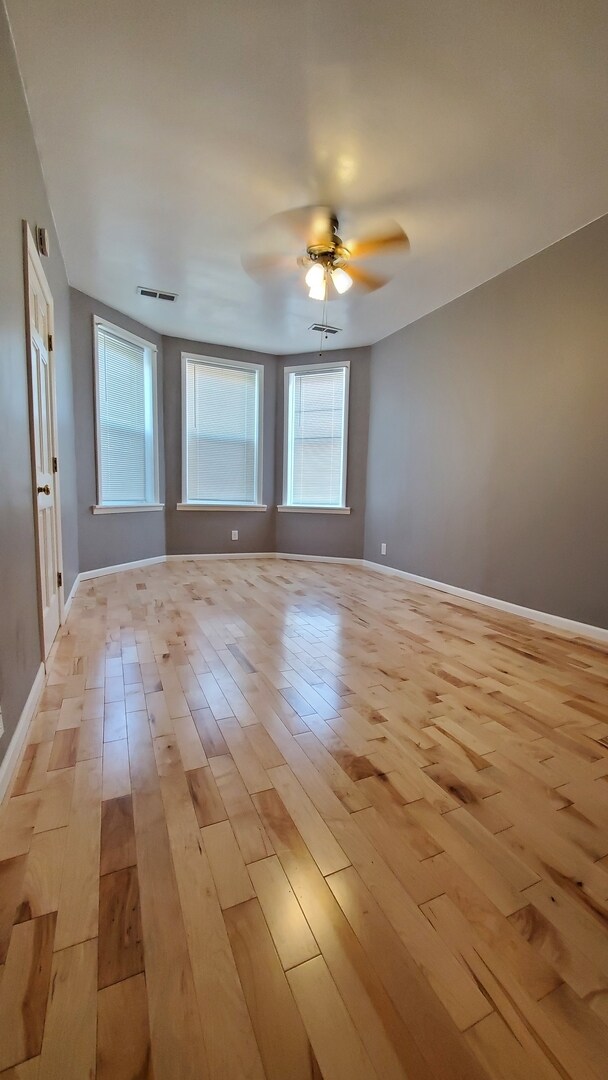 Building Photo - 4138 S Albany Ave