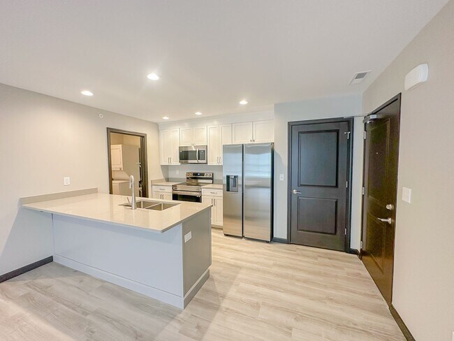 Foto del edificio - Beautiful 2 Bed, 2 Bath PREMIUM Apartment in PRIME location!  Furnished & Unfurnished Options Ava...