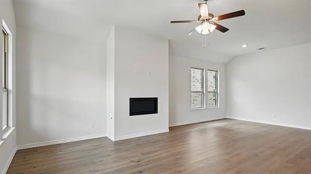 Building Photo - 4170 Plateau Dr