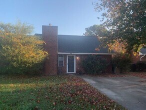 Building Photo - 2608 Boone Ct