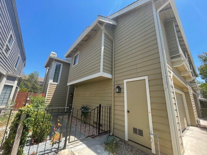 Primary Photo - 3-Bedroom for Rent in Milpitas - $3,500/mo