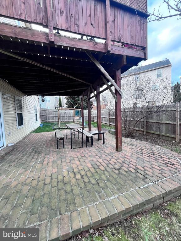 Building Photo - 2847 Linden Knoll Ct