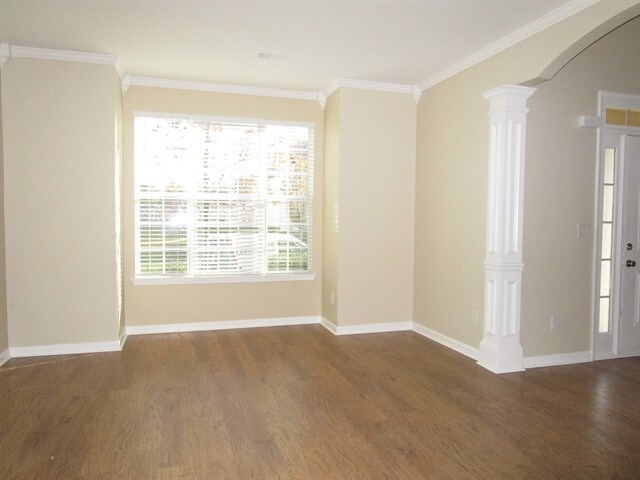 Foto del edificio - 298 Jarrod Oaks Ct