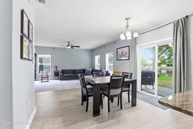 Foto del edificio - 3922 Joslin Way