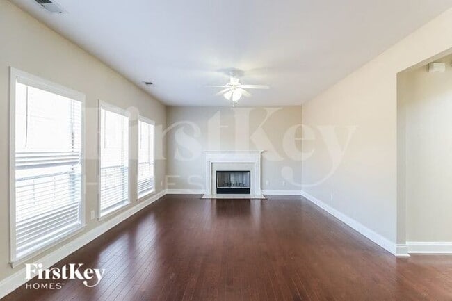 Building Photo - 936 Old Cahaba Dr