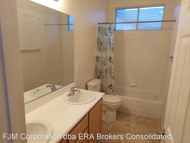 Building Photo - 3 br, 2 bath House - 2556 Orangeglory