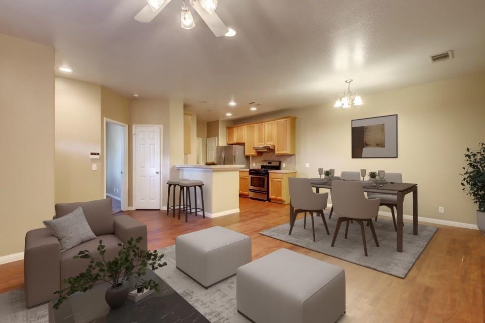 Foto principal - 705 Nelray Blvd