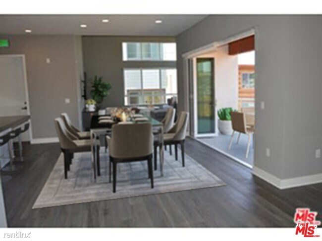 Foto del edificio - 3 br, 2.5 bath Condo - 12491 Osprey Ln Apt 3
