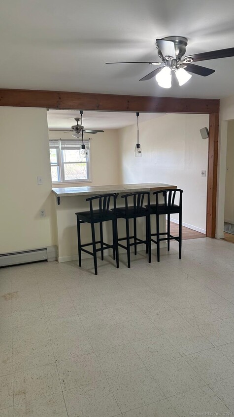 Primary Photo - 306 Canfield Ave