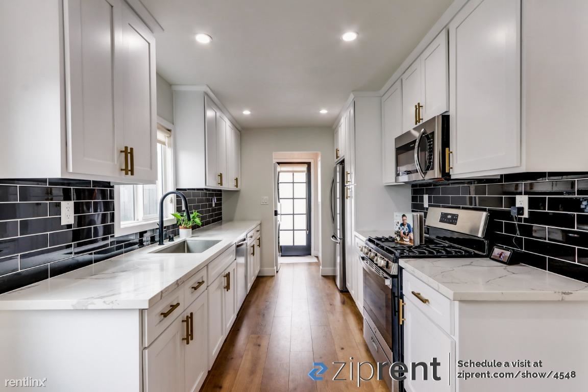Primary Photo - 1407 W 80th St