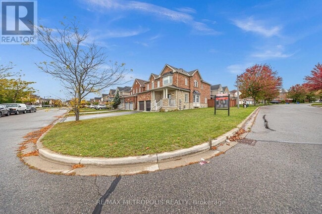 Building Photo - 1665 Pennel Dr