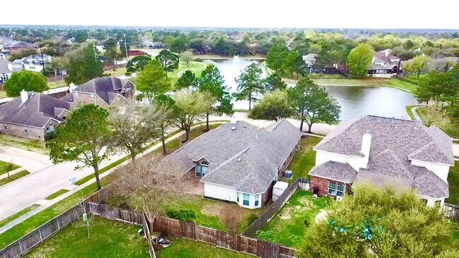 Building Photo - 10402 Black Sands Dr