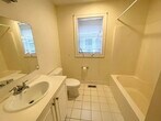 Foto principal - 119 Hillside St