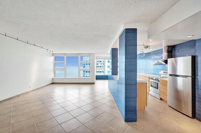 Foto del edificio - 1620 S Ocean Blvd