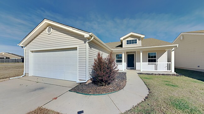 Building Photo - Wonderful 3 Bed 3 Bath Home With Storm She...