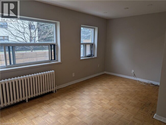 Photo du bâtiment - 2049 Prospect St